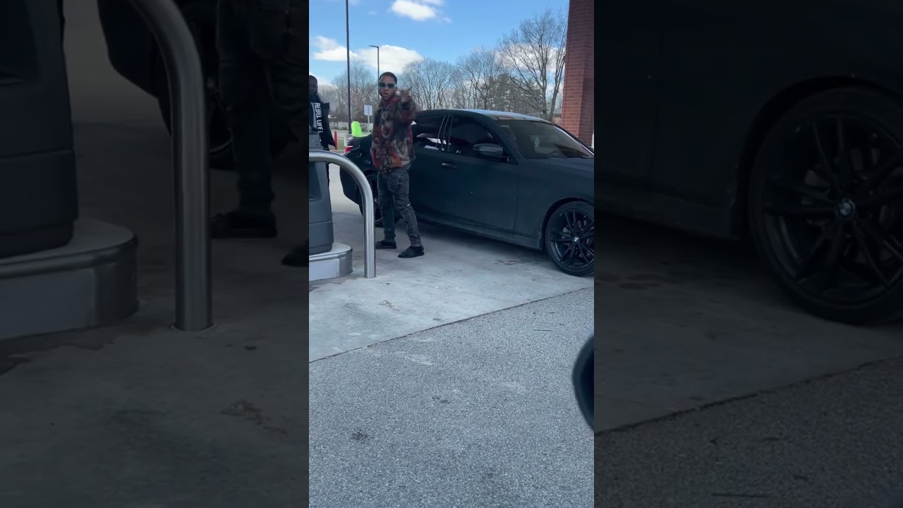 CLA45 AMG vs BMW 330i (unknown Mods) #amg #cla45 #mercedes #bmw #beamer #race #mercedesbenz