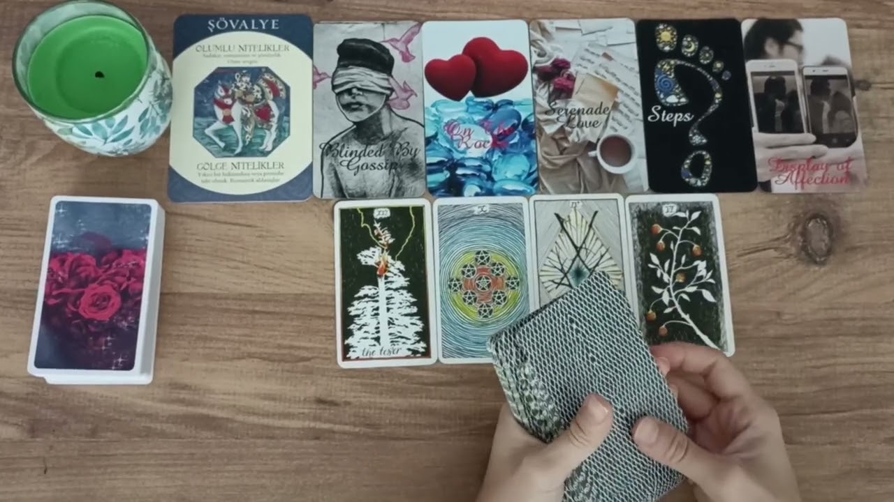 Sen Ne Görüyorsun? Aslında O Ne Hissediyor? Tarot