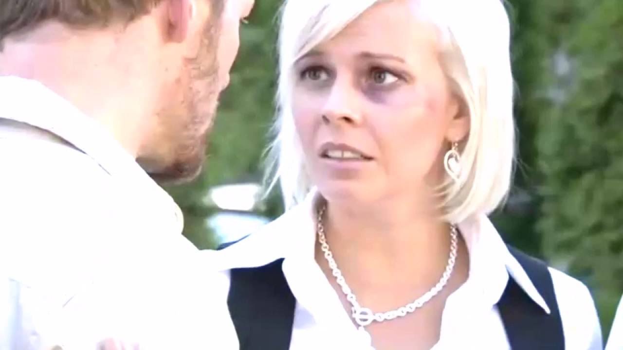 Salkkarit - Totuus Isabellan mustasta silmästä [2011]