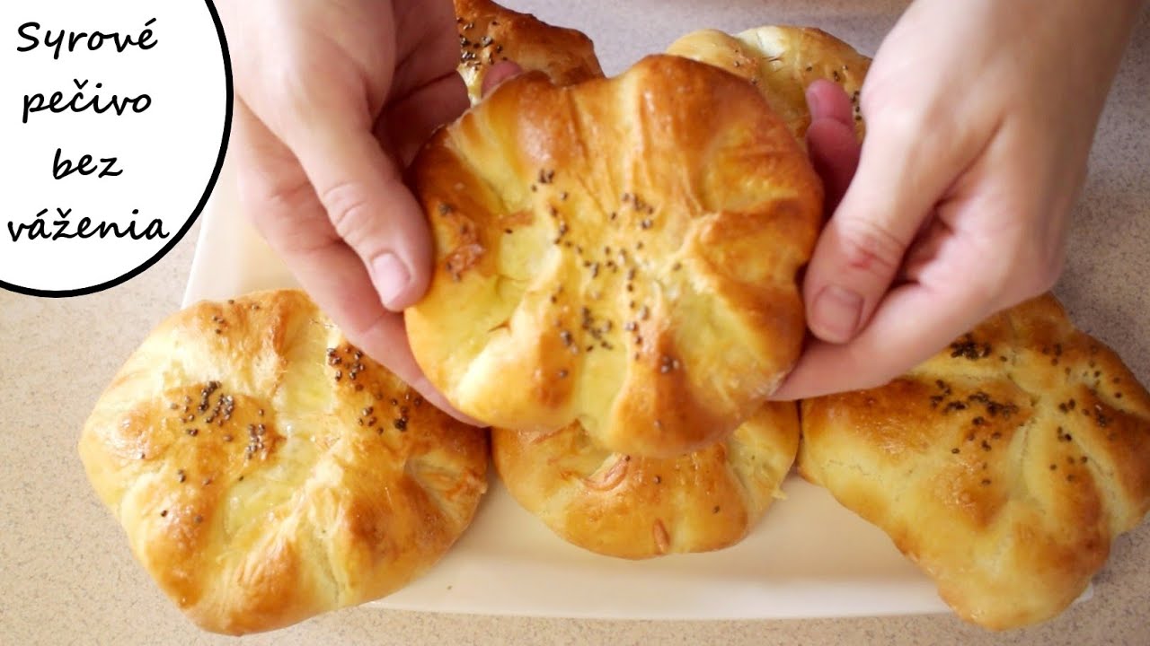 Rýchly a jednoduchý recept na domáce kysnuté syrové pečivo bez váženia. Slavic cooking recipe