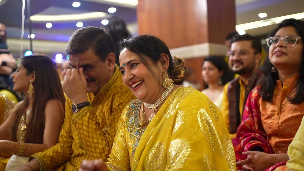 Aaj Humare Dil Mein | Mehandi Function | Saajan & Mehar