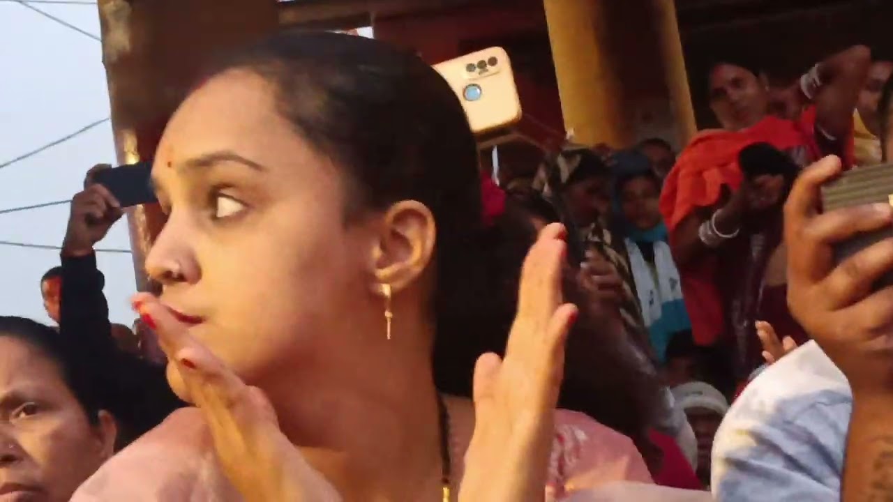 इस वीडियो को बिल्कुल भी एस्केप ना करें क्योंकि आप घर बैठे हरिद्वार में होने वाला गंगा आरती का लाइवहै