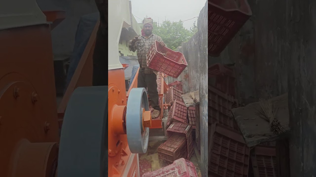 Plastic Chair ,karte,drum cutting,scrap grinding machine(Pooja engineering works)