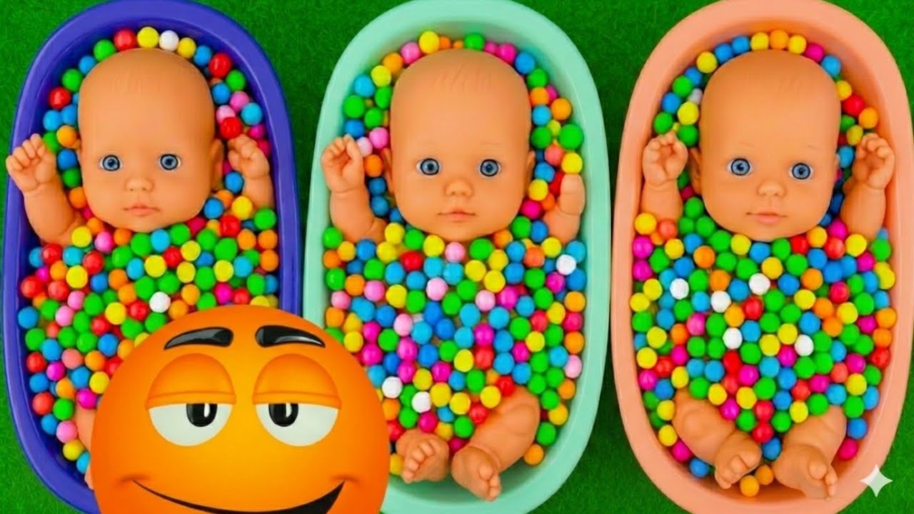 Full of 3 Rainbow Bath Tubs Candy with M&M's & Magic Slime Cutting 