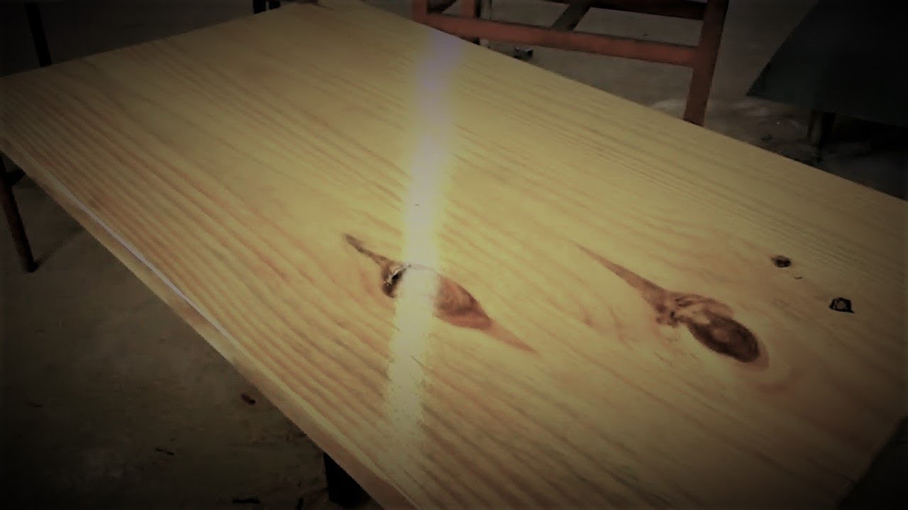 Tampo de mesa em pinus