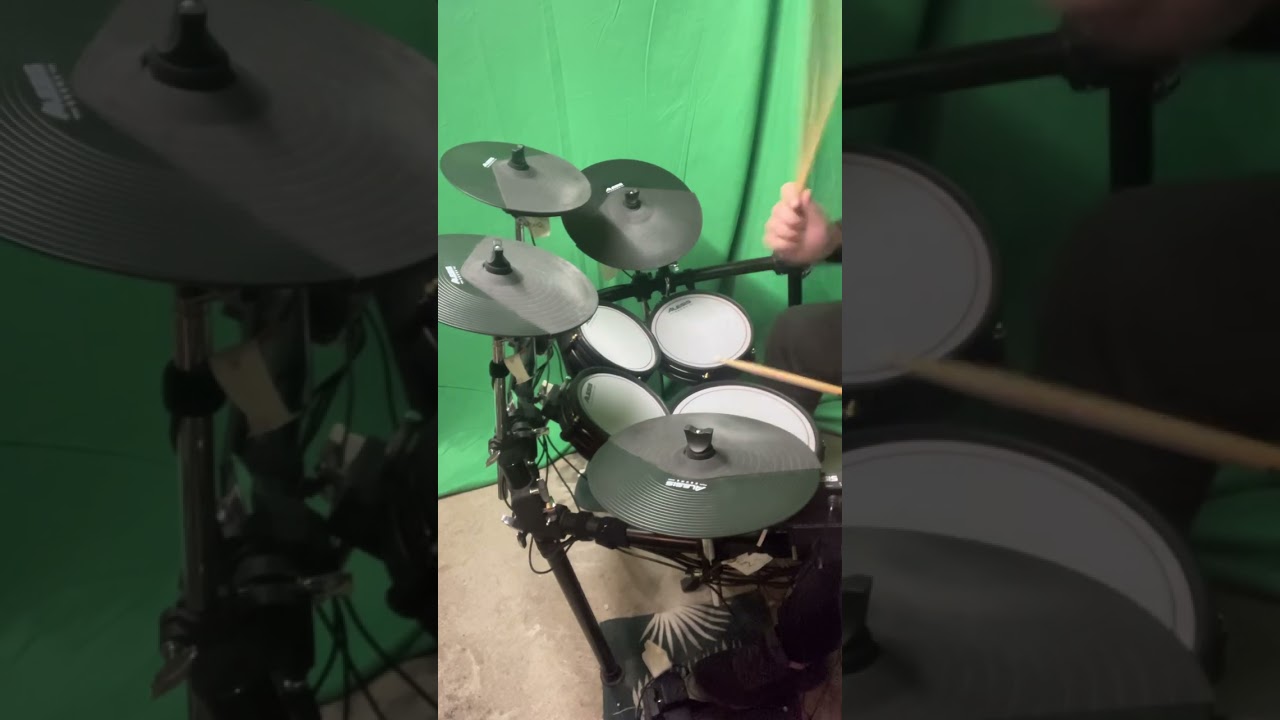 Drum cover - Cocaine - Eric Clapton Live