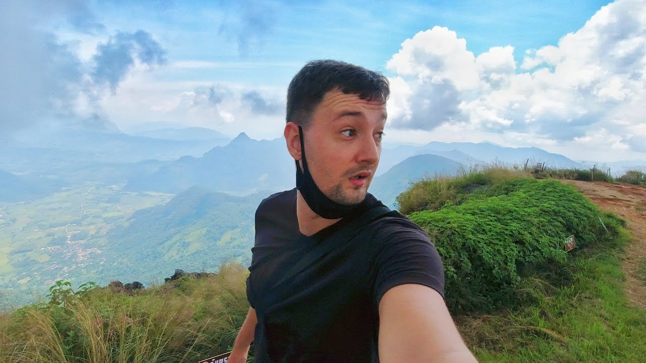 I Accidentally Crossed The Thailand/Laos Border (Phu Chi Fa Thailand)