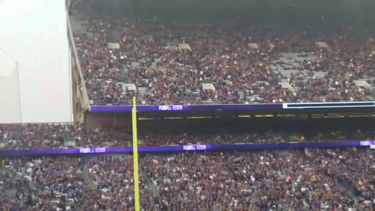 Washington Husky Field Entrance 09-16-17 vs Fresno St