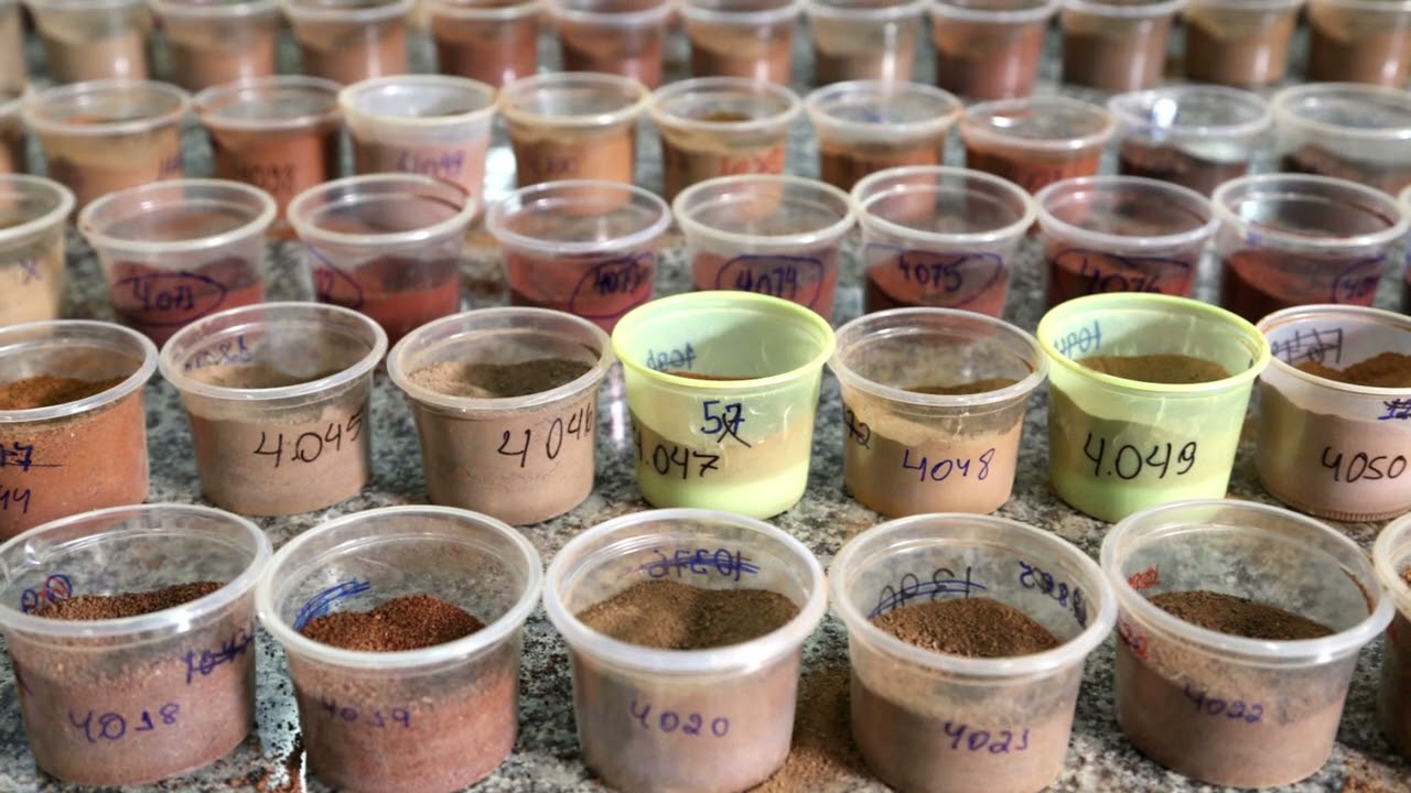 Soils4Africa: Introduction (2022 update)