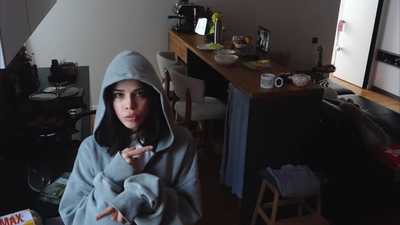 У НАС ВДОМА МУРАФА? MOLODI та премʼєра фільму «Ну мам».