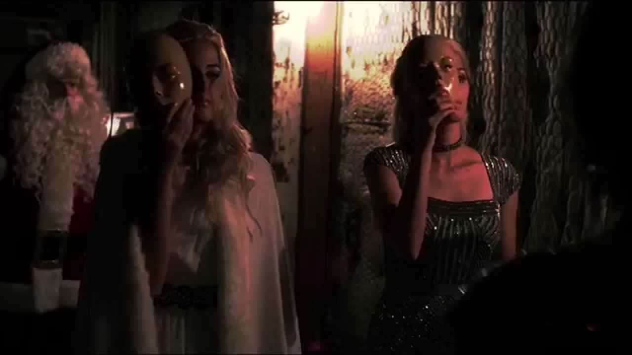 Pretty Little Liars - Christmas Crack