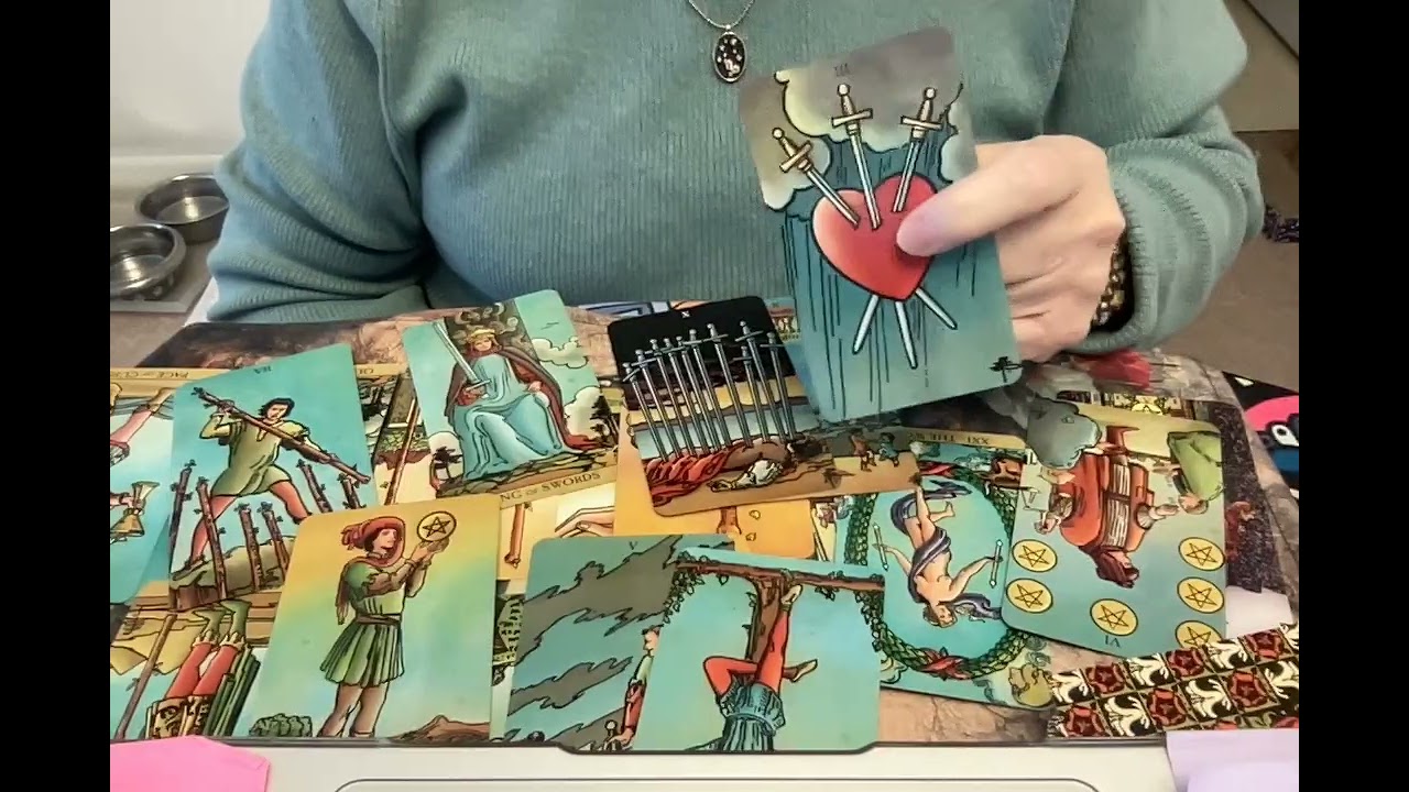 TRUMP I GABINET ODCHODZĄ?! #empata #intuicyjny #tarot #kartywyroczni #akta Epsteina #polityka #zdrajcy