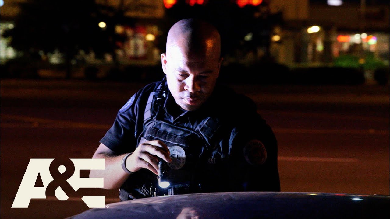 Nightwatch: Police Believe Man Swallows His Drugs During Traffic Stop | A&E