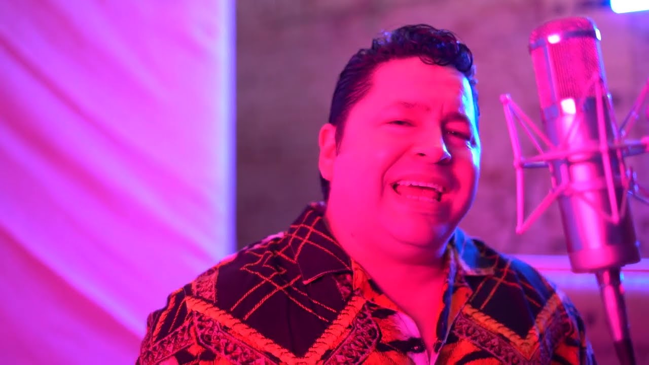 Angelo Rodriguez Presents Tribute to Johnny Rivera Medley