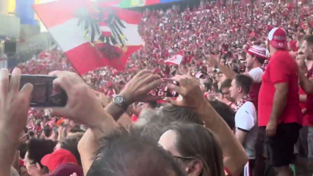 EURO 2024 - Austria against Netherlands – Cheering and Sweet Caroline