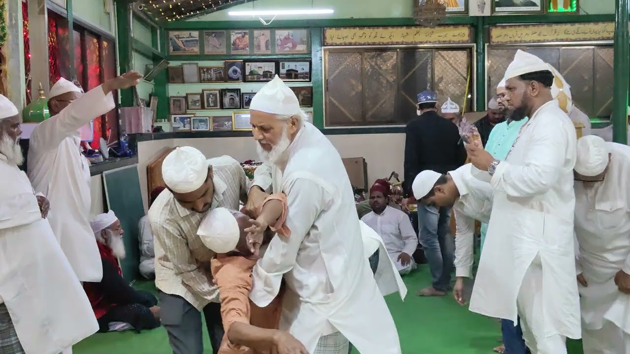 Hazrat Qurban Ali Shah Baba Mahimi (R.A) Jahan Roshan Ast Az  jamale Mohammed