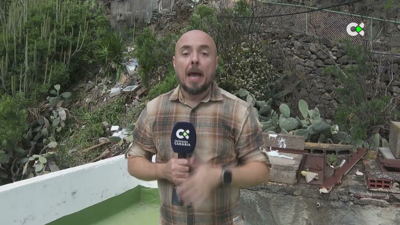 Un desprendimiento en Santa Brígida provoca daños en varias casas