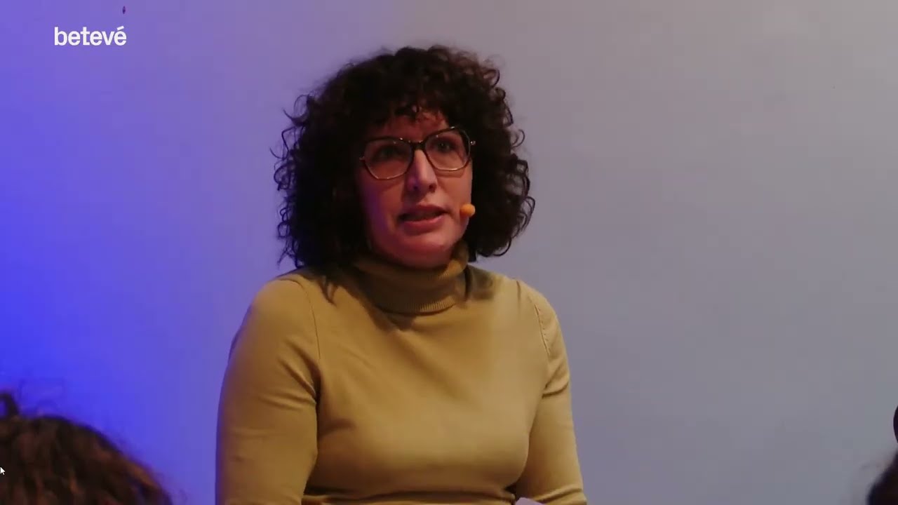 Guia docent per fer front als desnonaments: “Cal intervenir, no podem mirar cap a un altre costat”