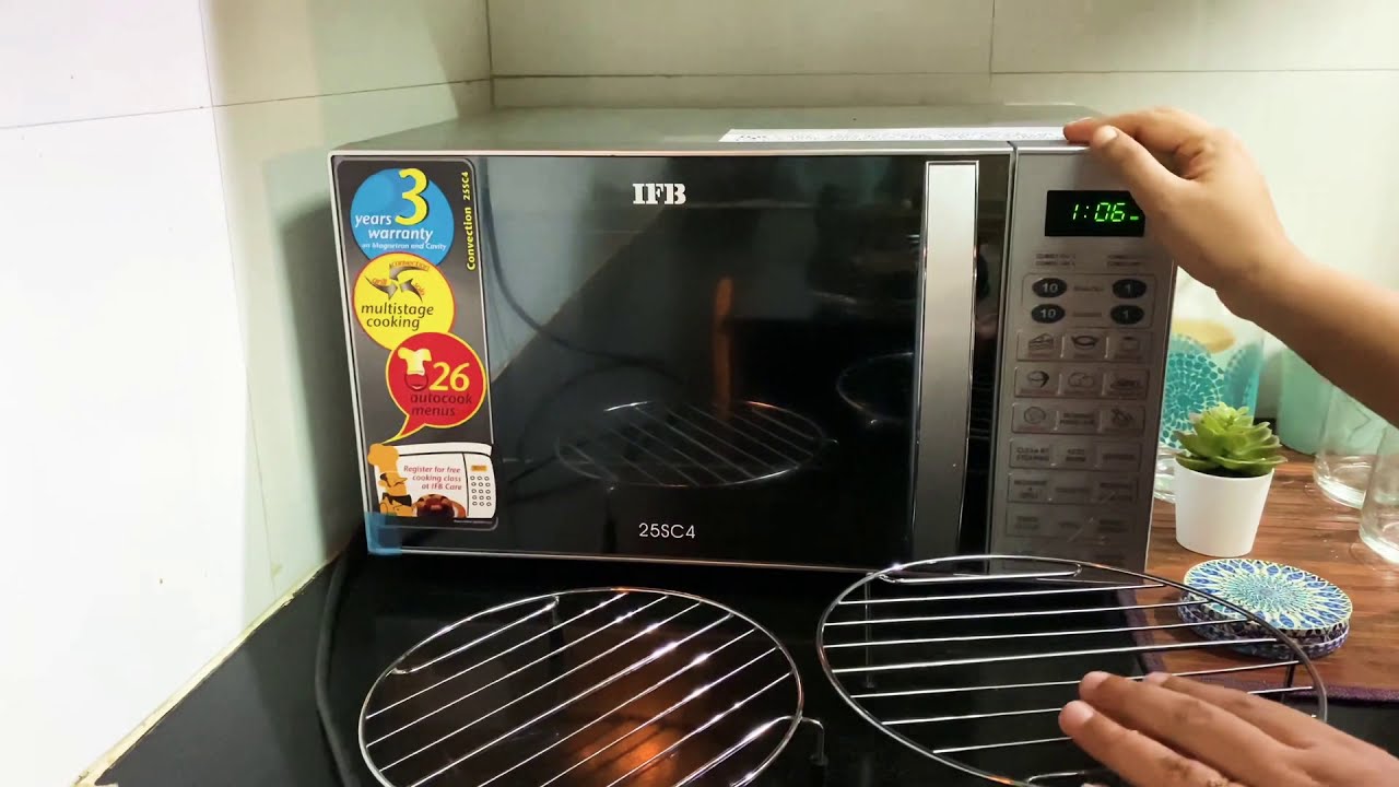 Выпекаем торт в микроволновой печи IFB: упрощенный вариант