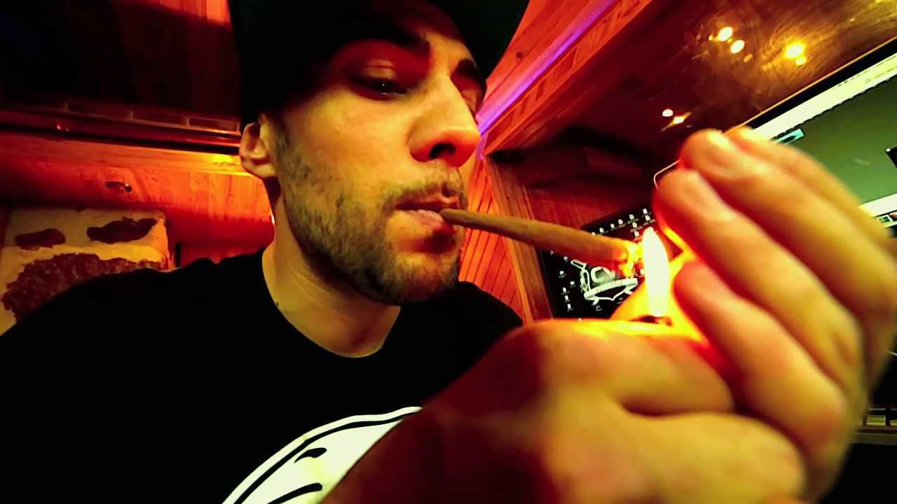 KEUSTEE - Complètement Défoncé