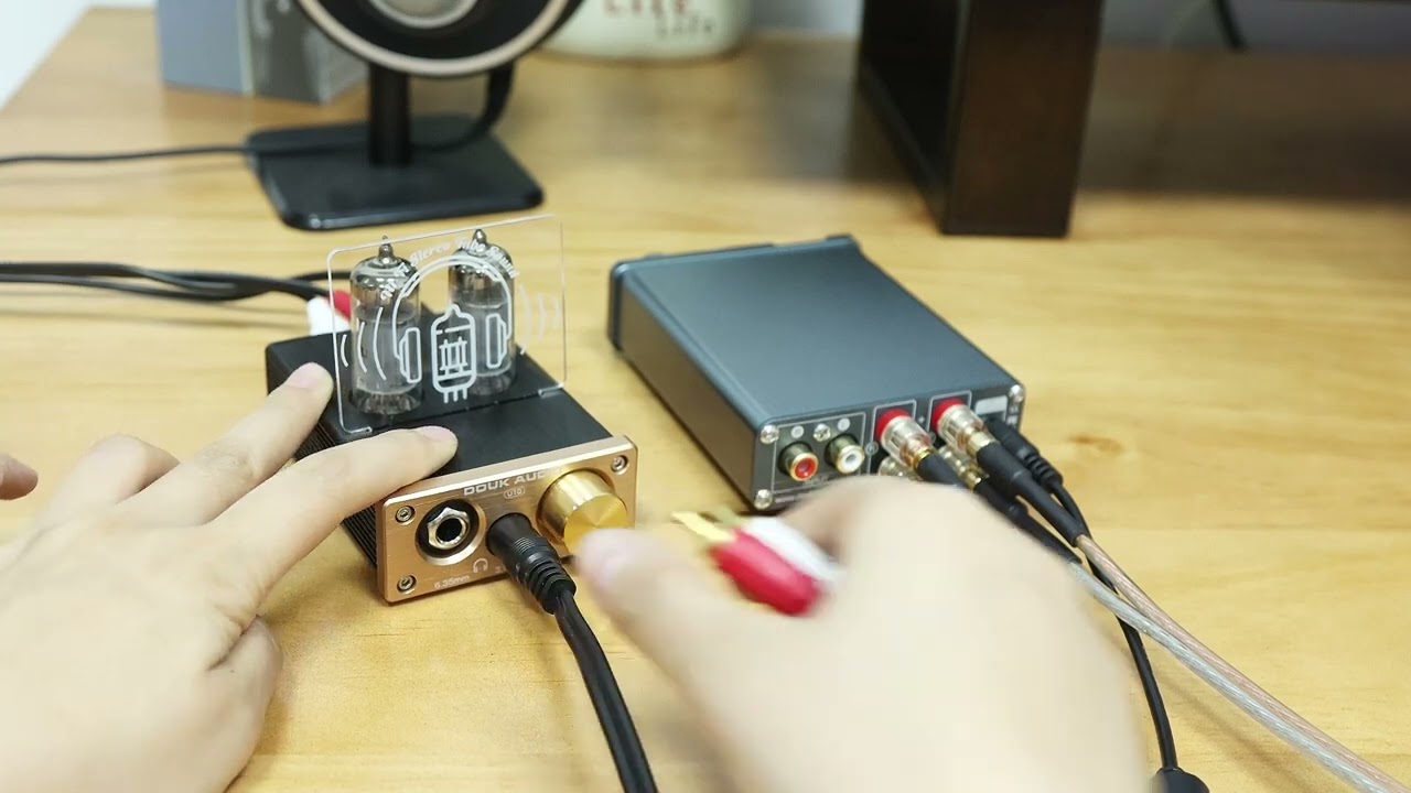 Douk Audio U10 Mini Tube Headphone Amplifier HIFI Stereo Preamp for Home Speaker