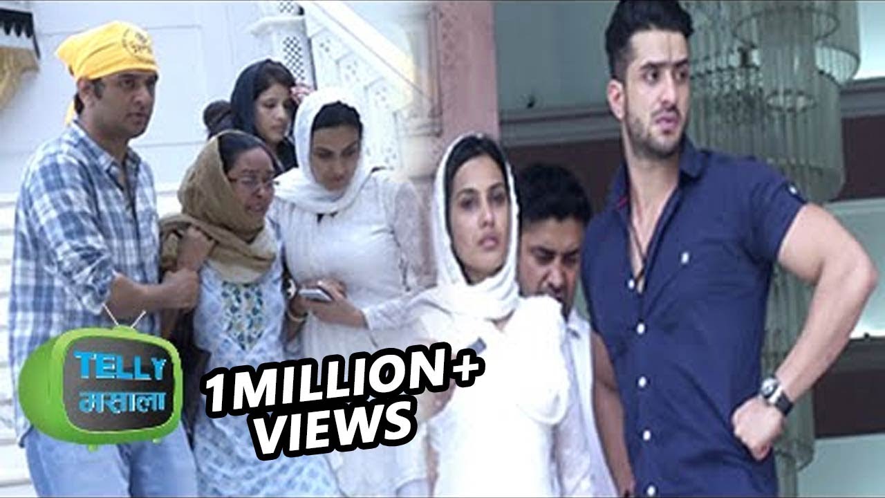 Pratyusha Banerjee's Prayer Meet: Kamya Punjabi, Rohit Nag, Aishwarya Sakuja & Others Pay A Visit