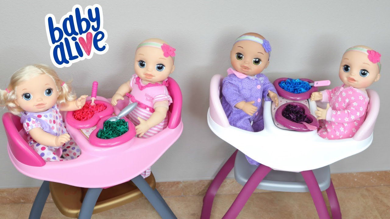 BABY ALIVE LAURINHA E SUA IRM&Atilde;S NA HORA DO ALMO&Ccedil;O /ROTINA DA TARDE MAIS LEGAL DAS BABY ALIVE