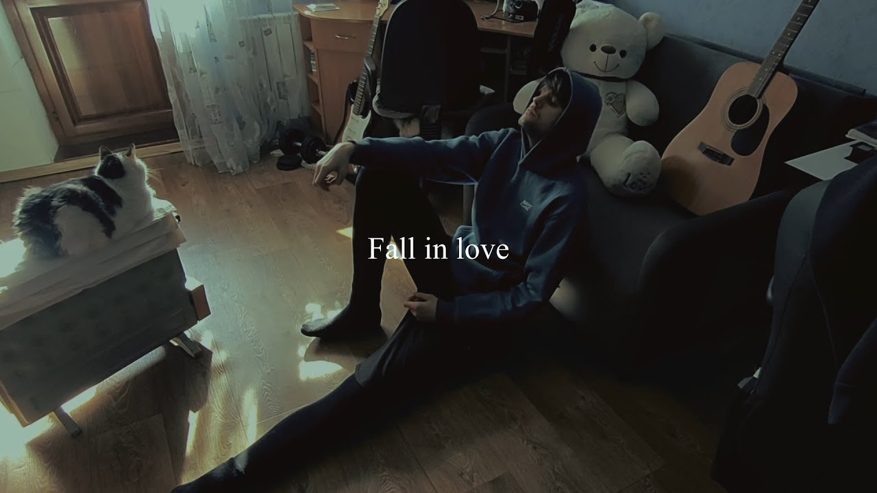 Lomit — Cold (Lyric Video)