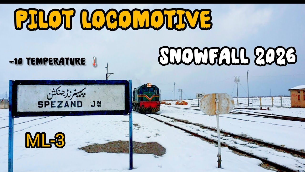 Banker locomotive working in the Quetta division Heavy snowfall 2026 @QuettaRailography 
