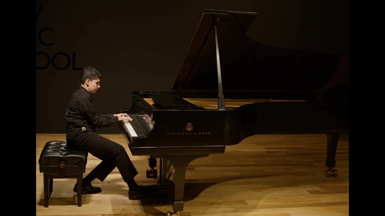 Etude op 10 no 1 performed by Daniel Razminia 