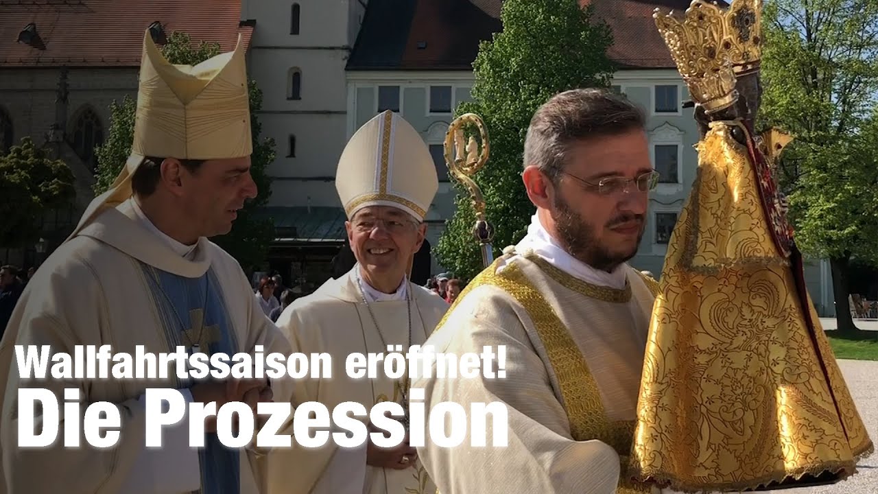 Wallfahrtssaison Altötting 2019 eröffnet - Die Prozession über den Kapellplatz