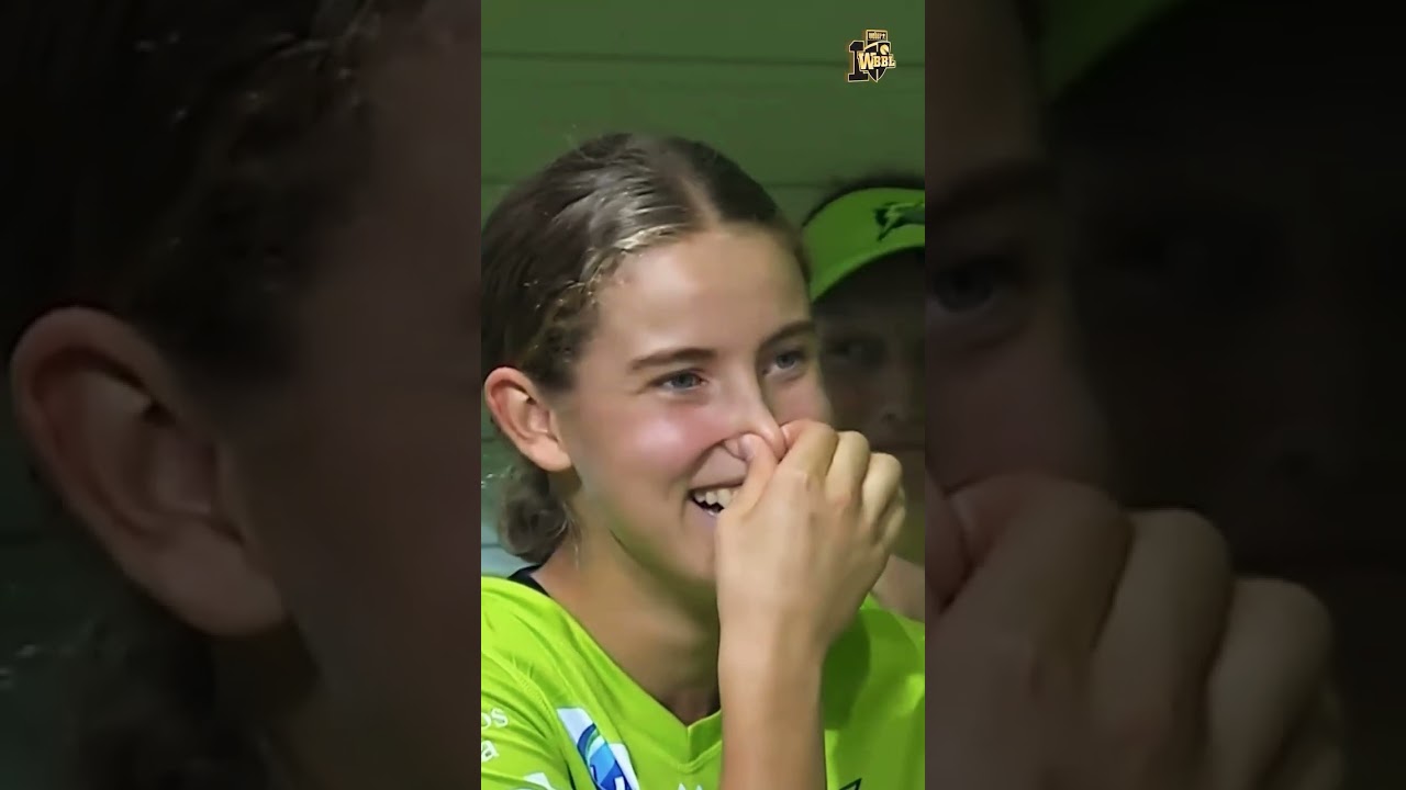 Wbbl One of a kind 🤭@phoebe.litchfield  #WBBL10