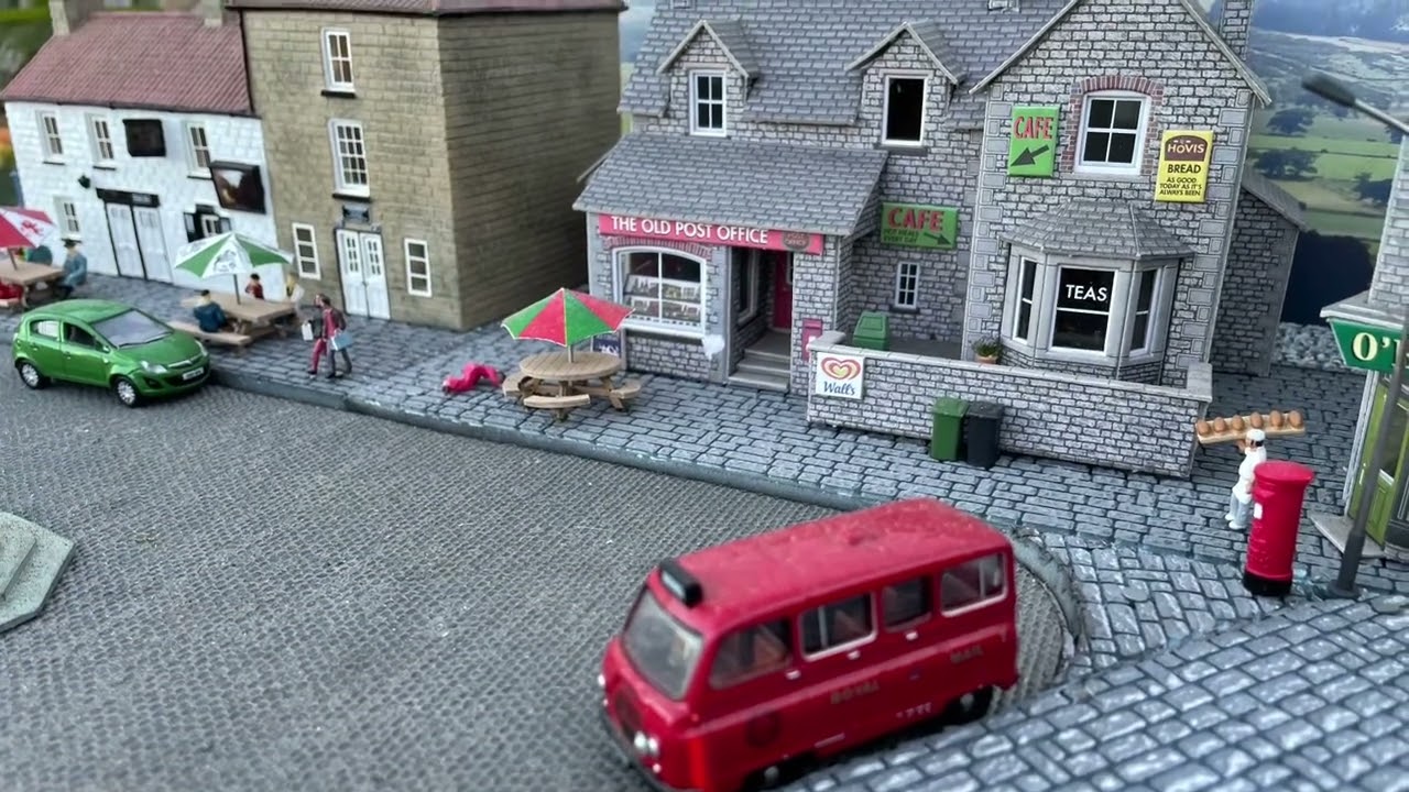 My 8x4 Foot DCC OO Gauge Model Railway And Magnorail Layout