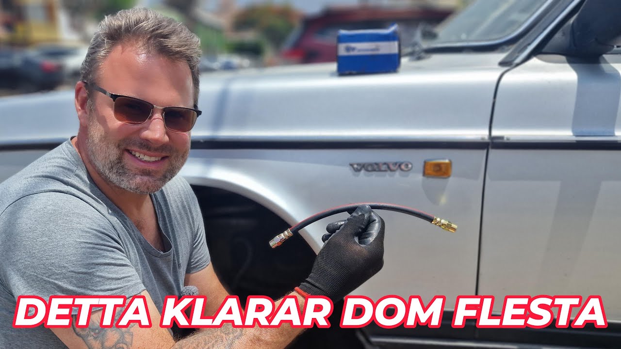 Film på hur man byter bromsslang och bromsklossar fram på Volvo 240