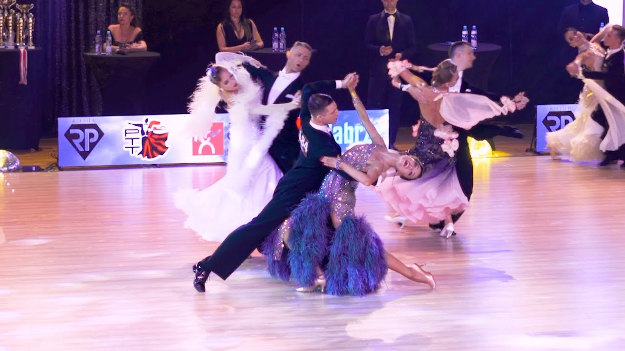Slow Waltz | Krzysztof Myka & Agnieszka Ośródka | POCH