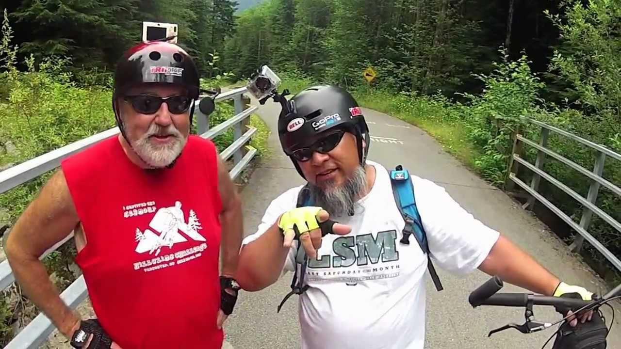 Wilson Wong blesses the LSM Seymour Hill Climb Challenge July 2012