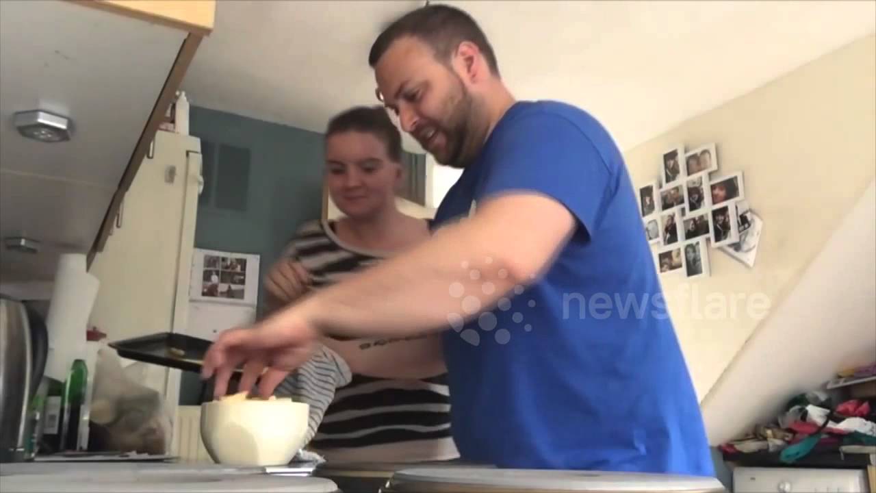 Man performs hilarious 'Ketchup bomb' prank on girlfriend