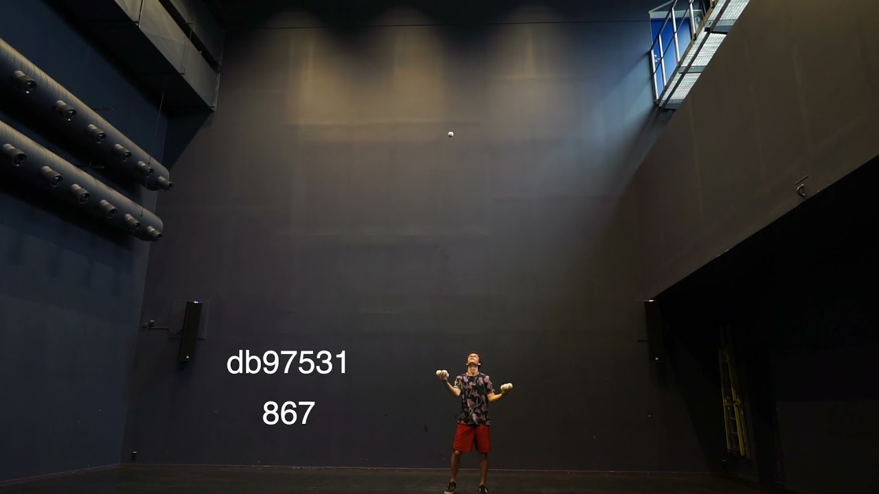 Juggling compilation (7, 9 and 10 ball juggling tricks)