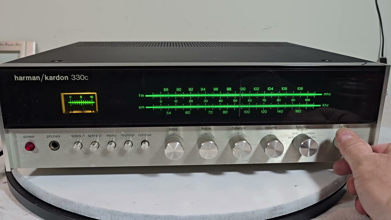 HARMAN KARDON 330C STEREO RECEIVER 2-26