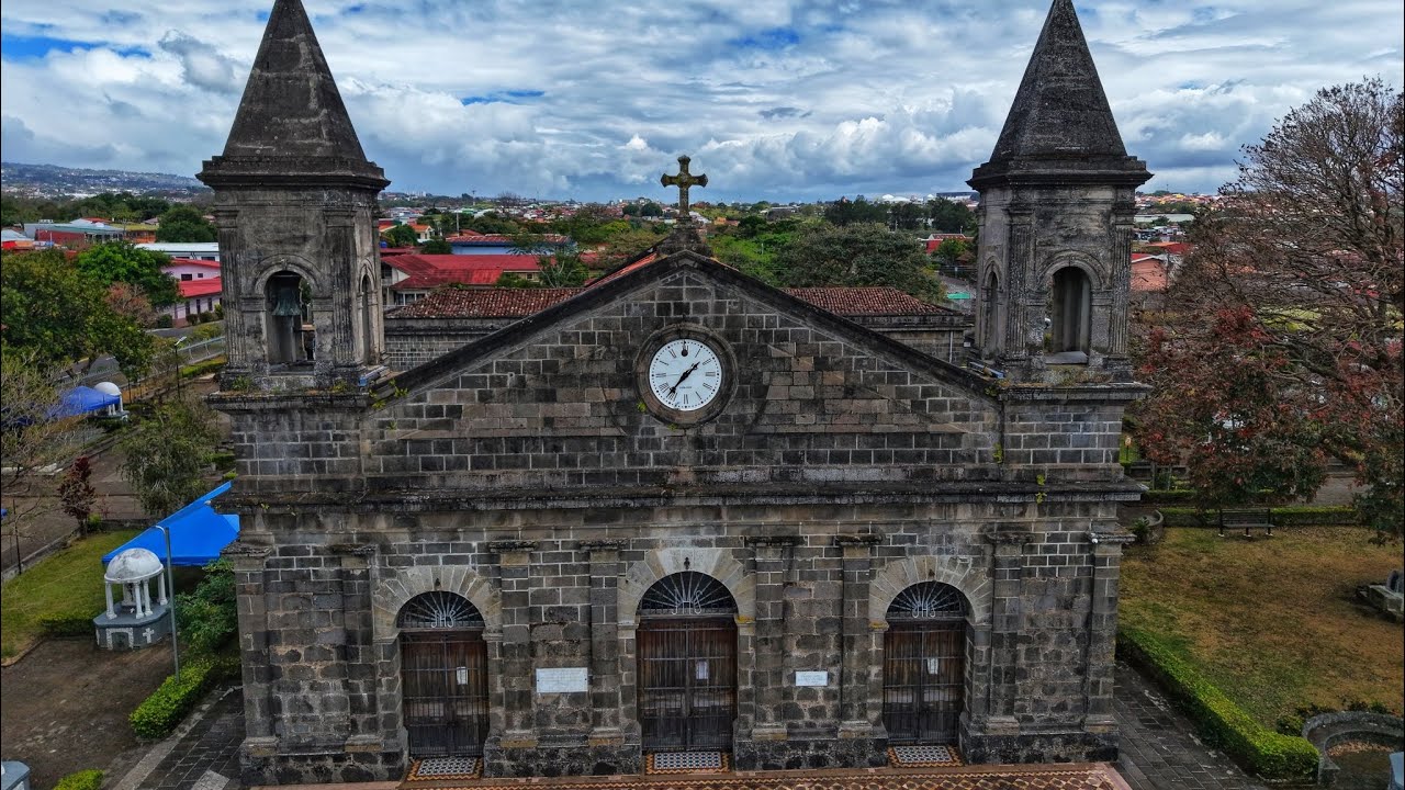 Iglesia de San Joaquín de Heredia