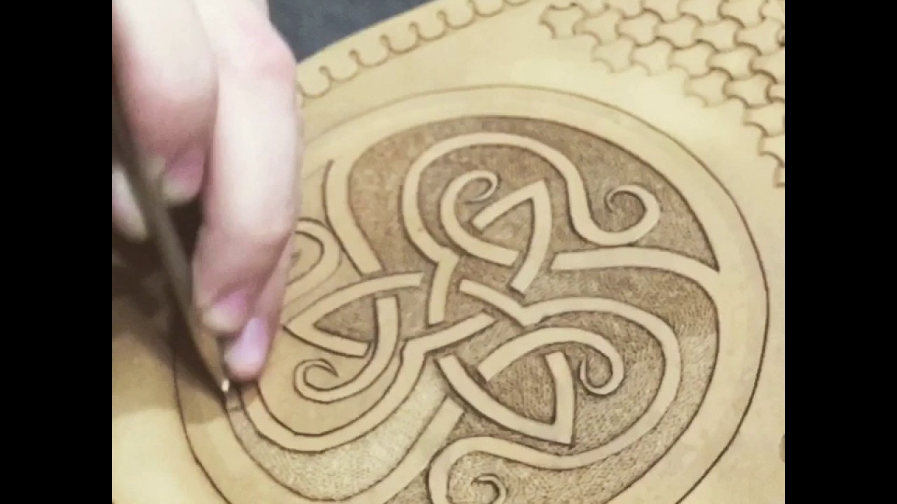 Tooling up an armguard