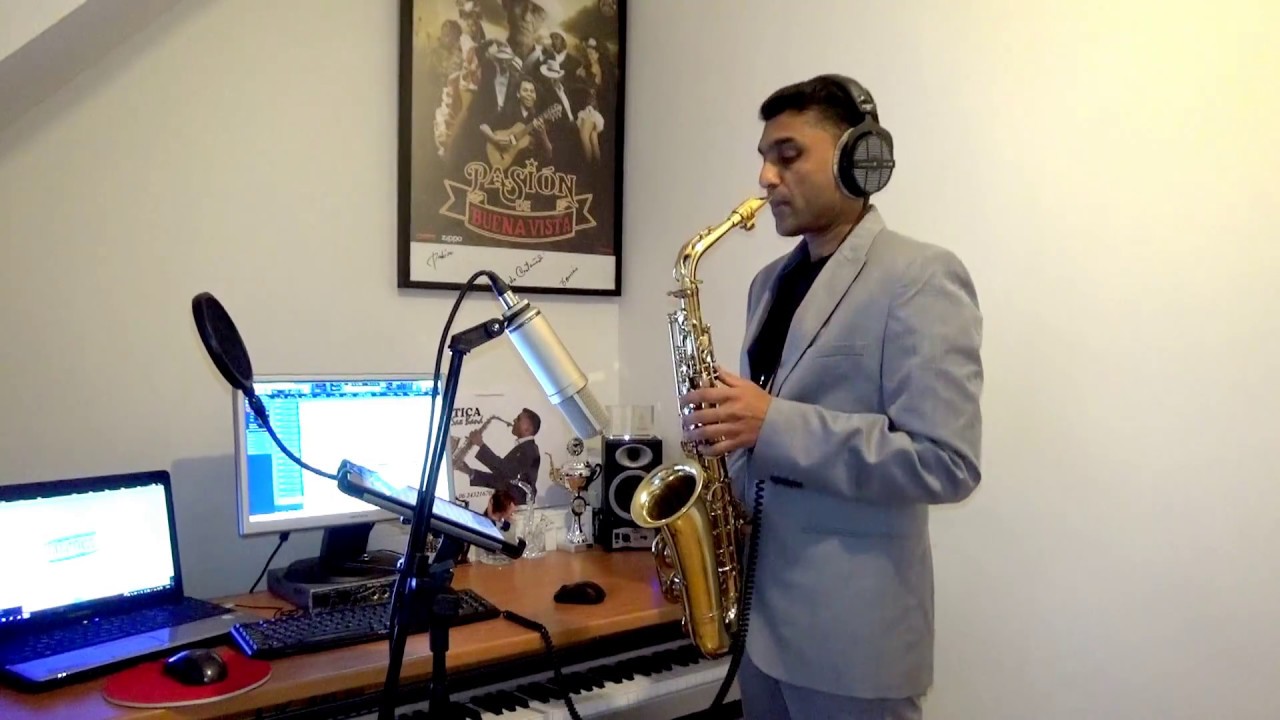 WE ARE THE WORLD - MICHAEL JACKSON - USA FOR AFRICA (Saxophone cover by Vinodj Sital) 🧿