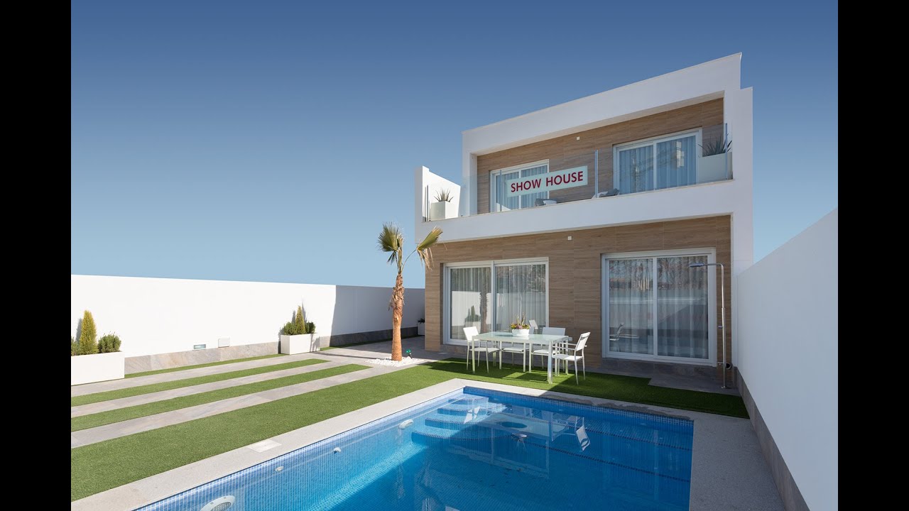 Casa de obra nueva con piscina en venta en San Pedro del Pinatar
