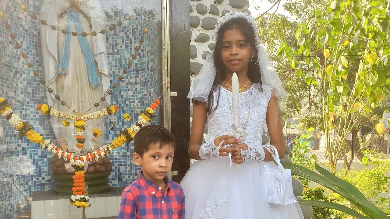 FIRST HOLY COMMUNION -  LIORA