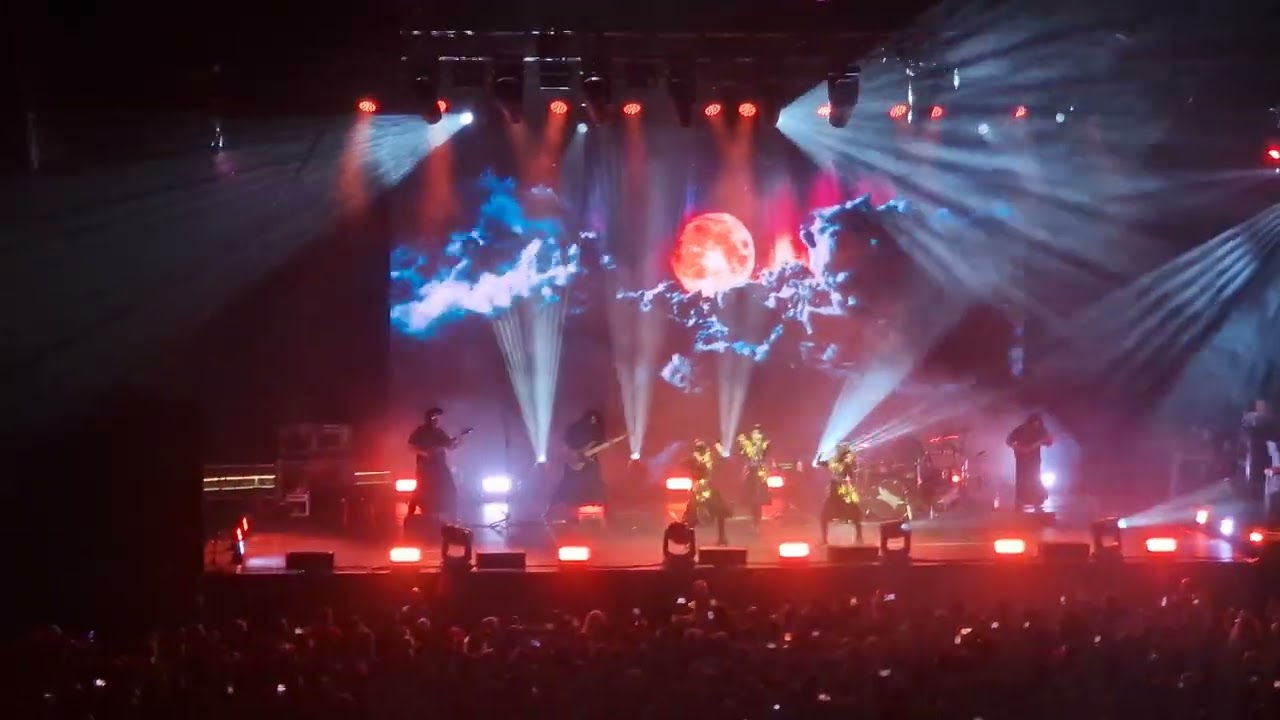 BABYMETAL - NIGHT NIGHT BURN! - Live Madrid 11/12/2023
