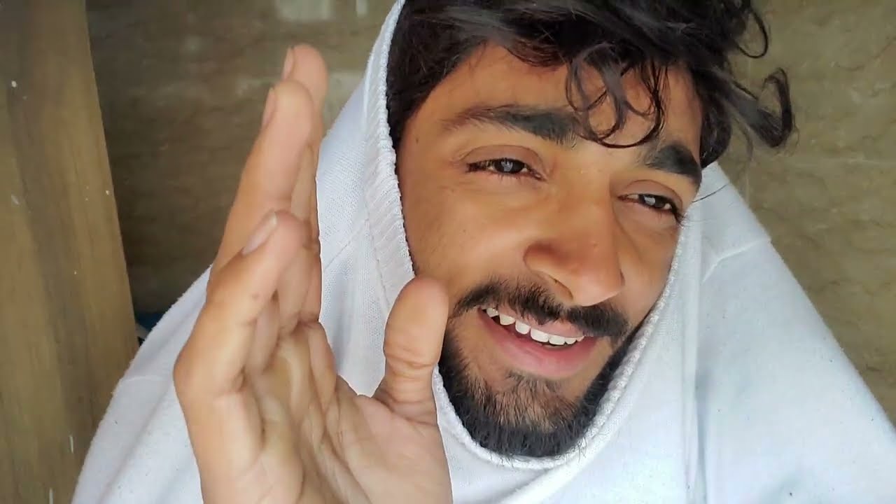 अब्दुल का बच्चा हरी मिर्च बेचारा 😅
