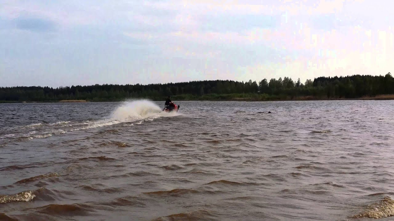 Sno-Tric SC4 on water!