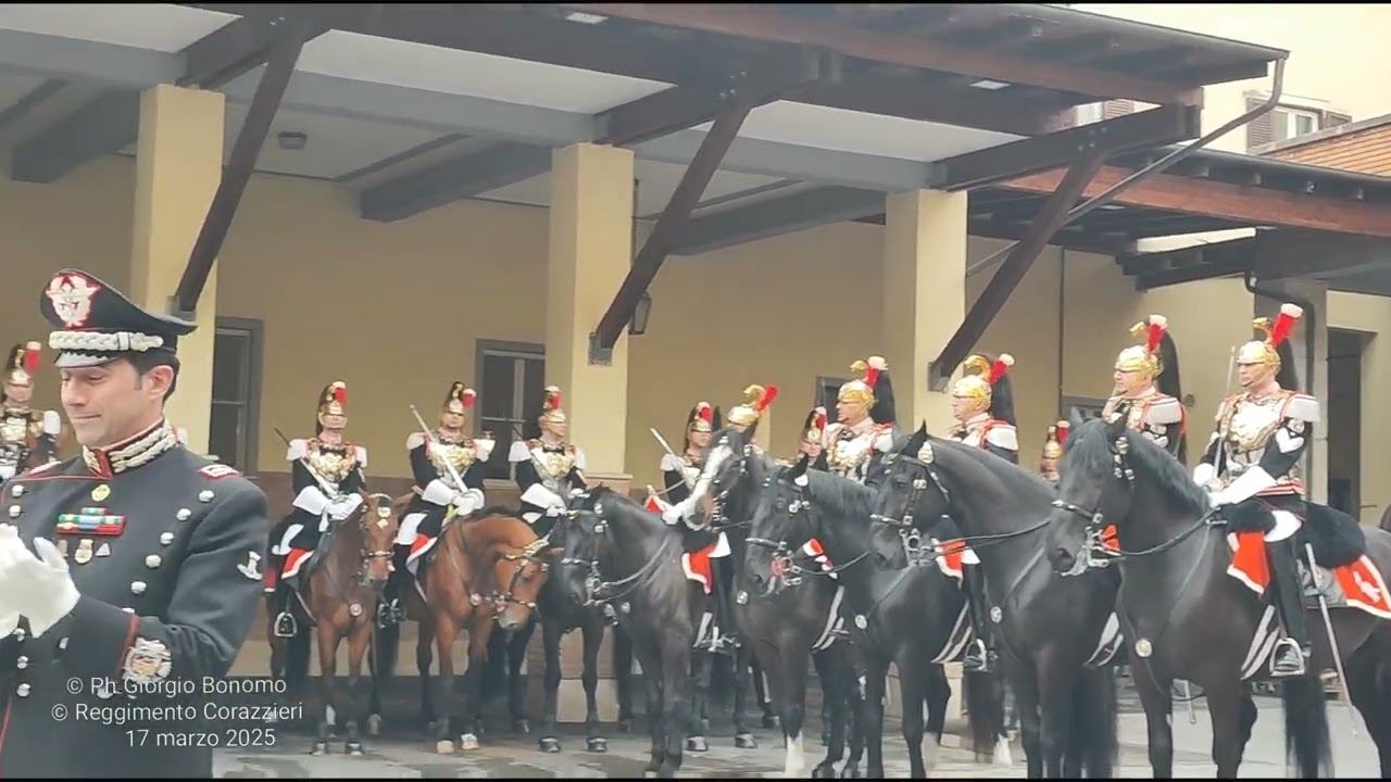 Gli Onori al Comandante del Reggimento Corazzieri