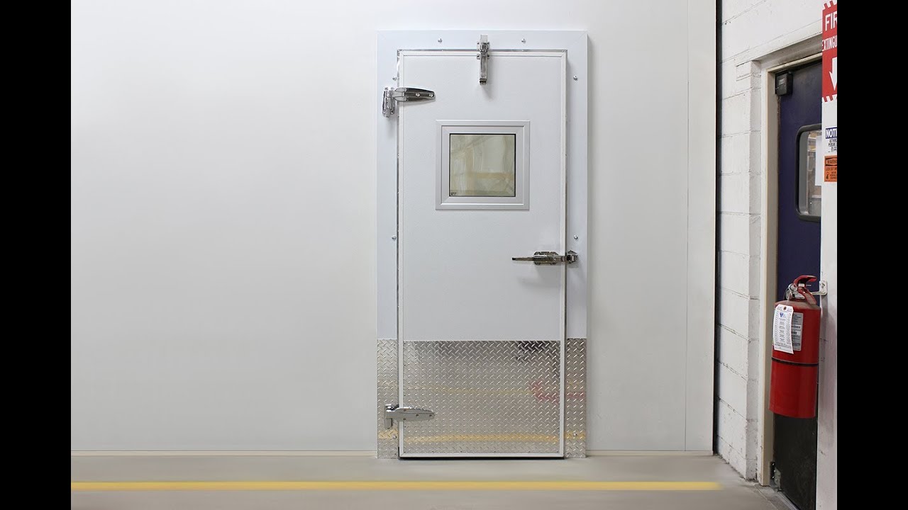 Video de Instalación de la puerta de Congelación Chase Door.