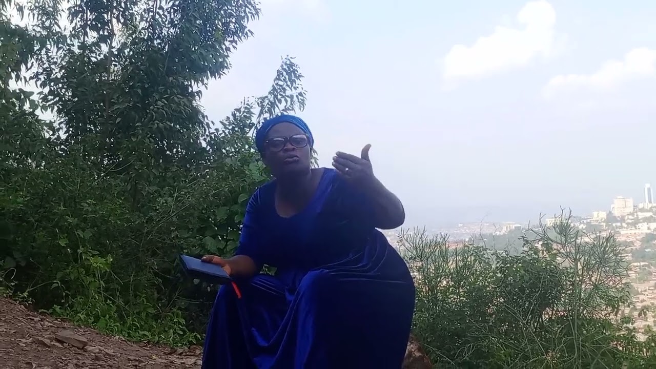 Ubuhamya dukurikire twunwe.